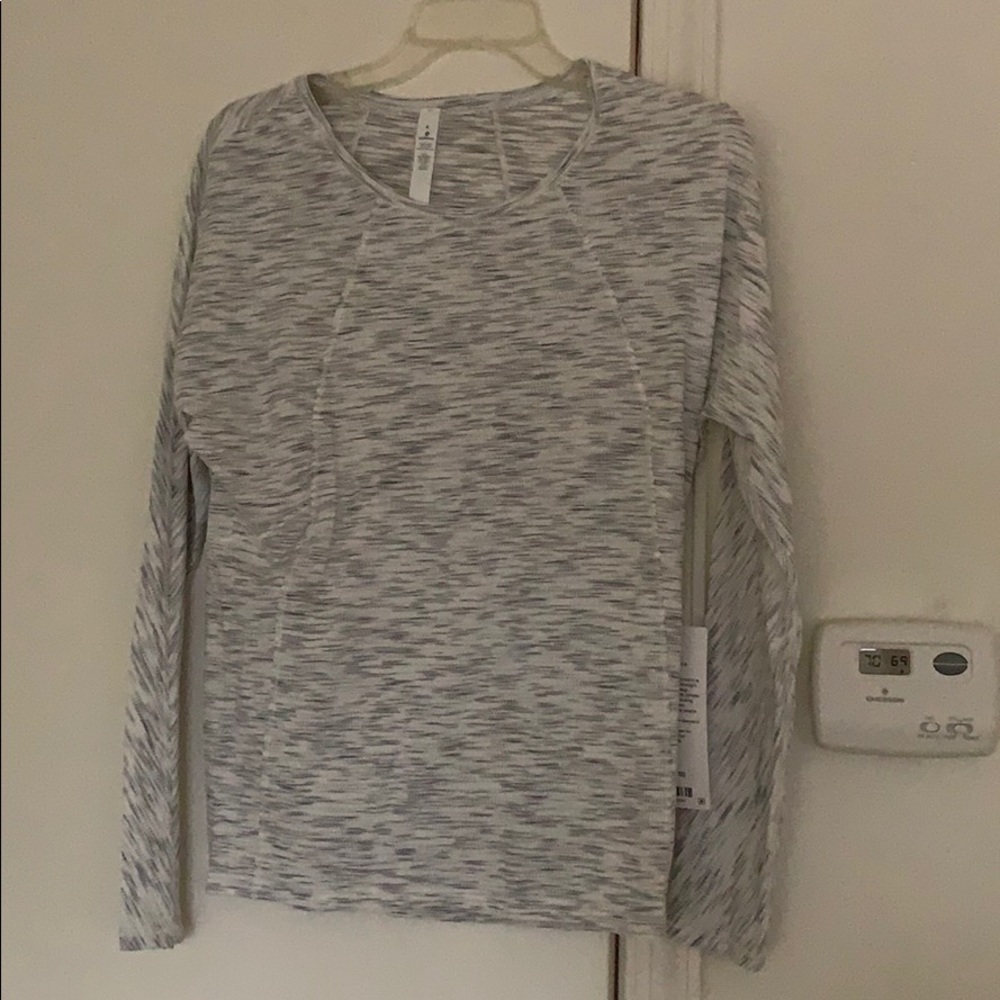 NWT Lululemon long sleeve set to sweat shirt